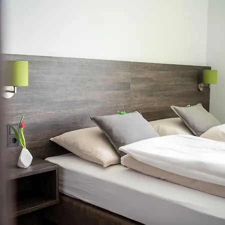 Eee Graz Ξενοδοχείο *