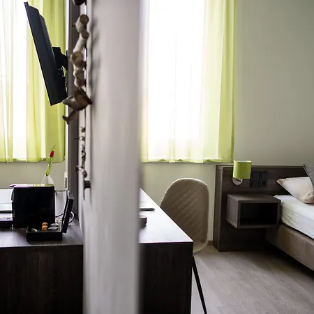 ホテル Eee Graz *